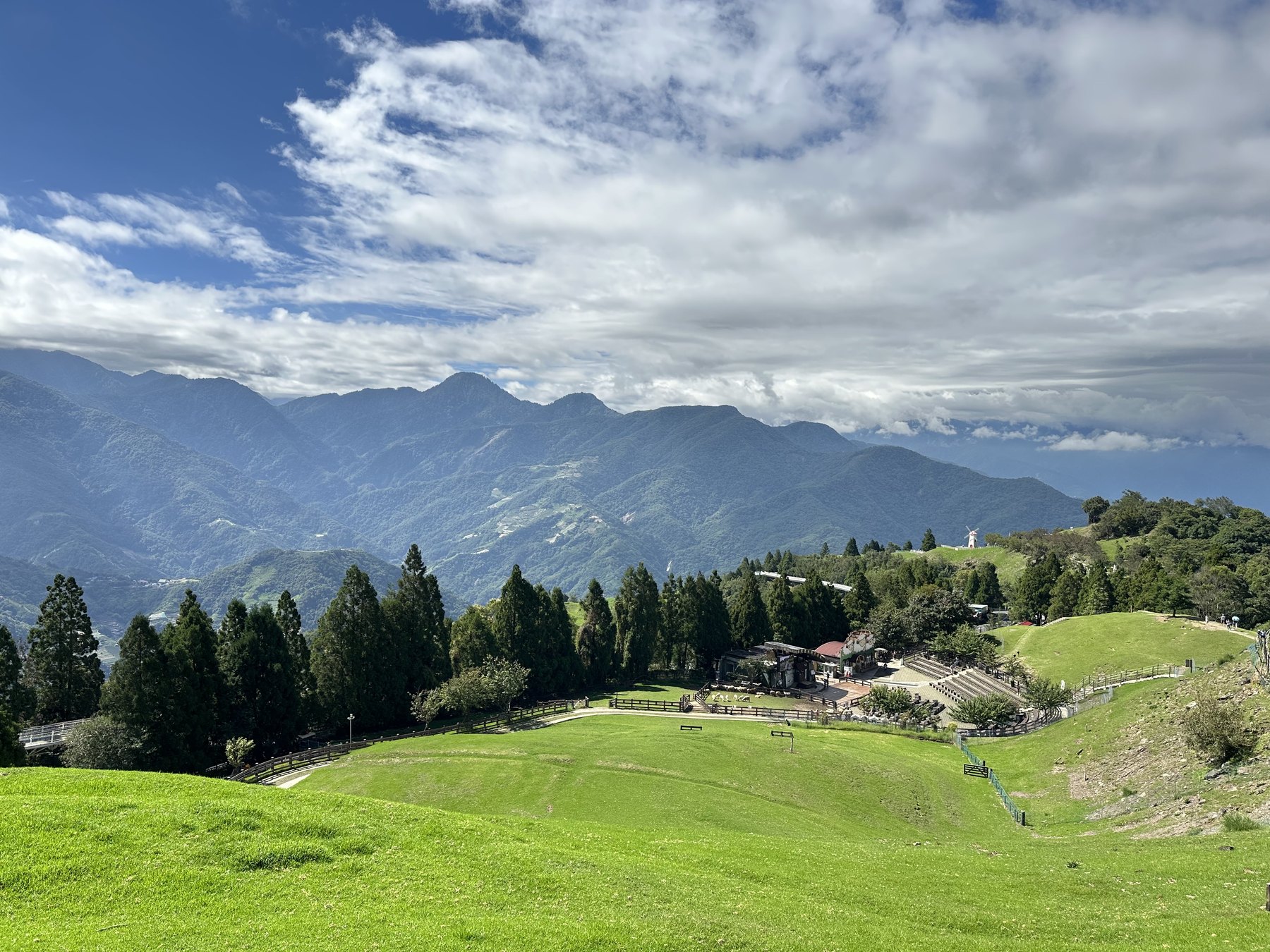 南投清境山景